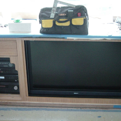 TV on a yacht installation